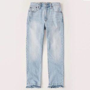 NWTS Abercrombie & Fitch the mom jean high rise